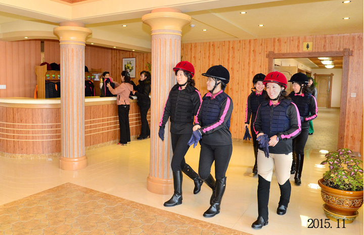 6-인민의 문화정서생활기지-미림승마구락부